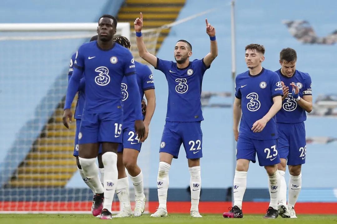 الأهليوبيراميدزصراعالأضواءفيالدوريالمصري